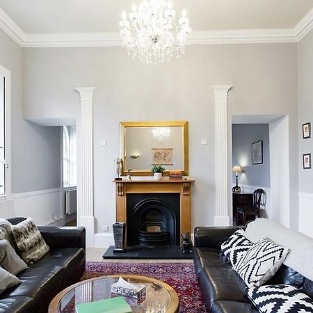 Royal Mile Apartments Edinburgh Buitenkant foto